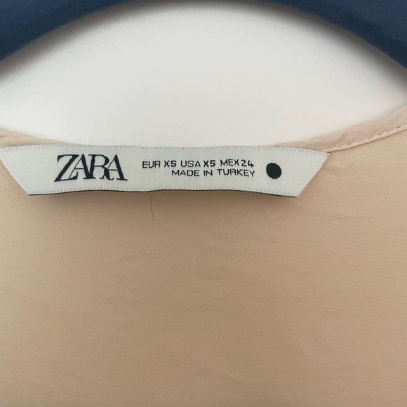 ZARA blouse. Beige. XS - Picture 2 of 3